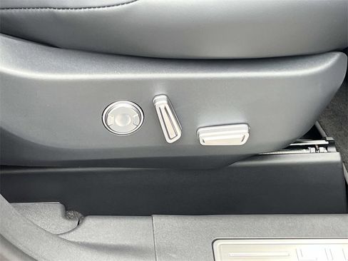 New 2026 Lincoln Nautilus Reserve w/ Jet Appearance Package image 19