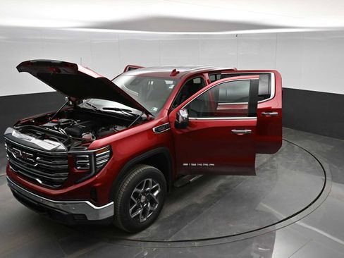 New 2026 GMC Sierra 1500 SLT w/ SLT Premium Plus Package AWD/4WD image 41