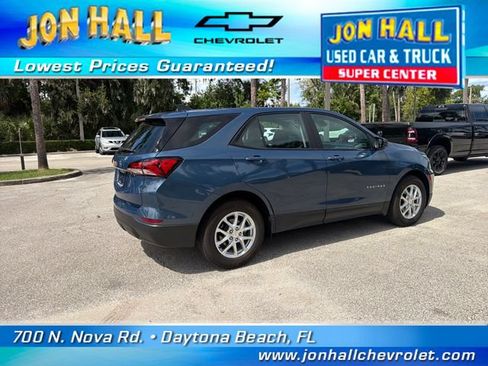 Used 2024 Chevrolet Equinox LS FWD image 12