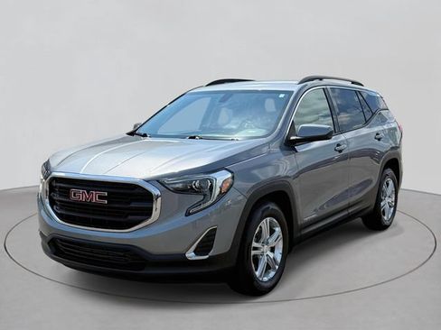 Used 2019 GMC Terrain SLE w/ Driver Convenience Package FWD image 31