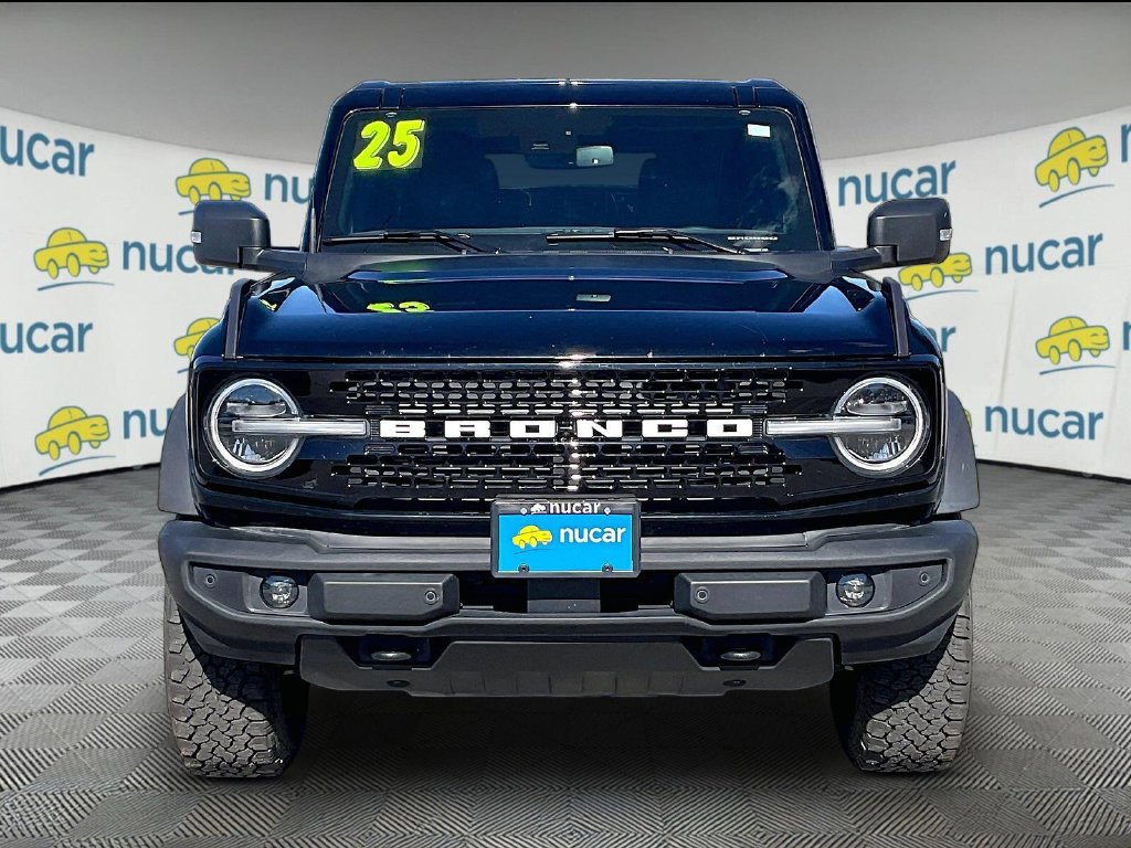 Used 2025 Ford Bronco Outer Banks AWD/4WD image 2