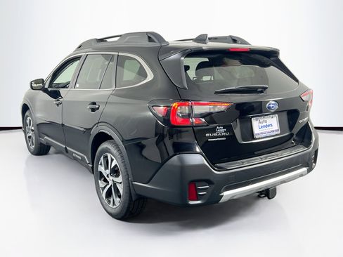 Used 2022 Subaru Outback Limited image 7