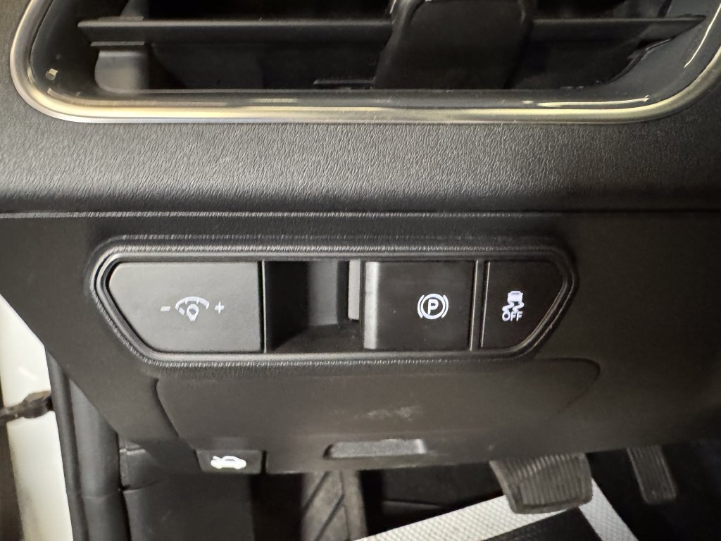 Used 2025 Kia K4 EX FWD image 18