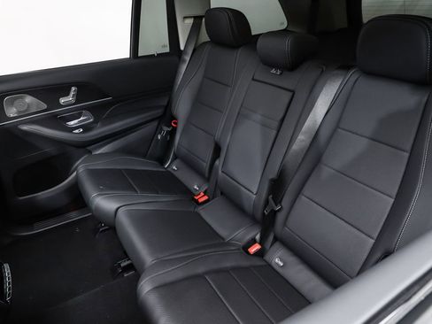 New 2026 Mercedes-Benz GLS 450 4MATIC image 11