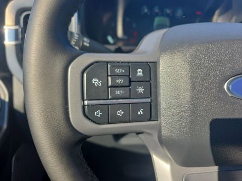 Certified 2025 Ford F250 Lariat w/ Lariat Ultimate Package image 35