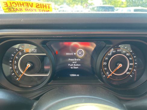 Used 2024 Jeep Wrangler Unlimited Rubicon 392 AWD/4WD image 9