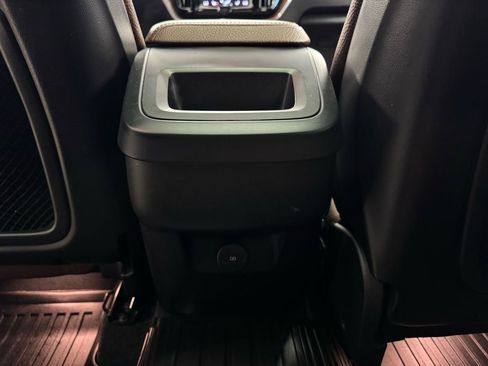 Used 2021 Volvo XC60 T5 Momentum image 26