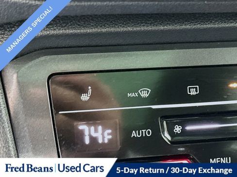 Used 2023 Volkswagen Tiguan SE image 20