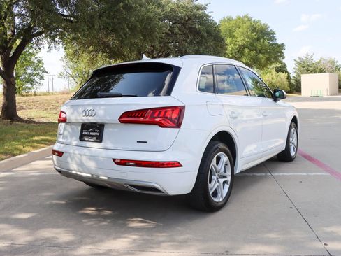 Used 2019 Audi Q5 2.0T Premium w/ Convenience Package AWD/4WD image 7
