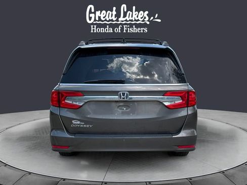 Used 2018 Honda Odyssey EX image 4