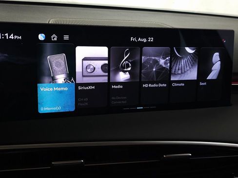 New 2026 Genesis GV70 2.5T Select image 18