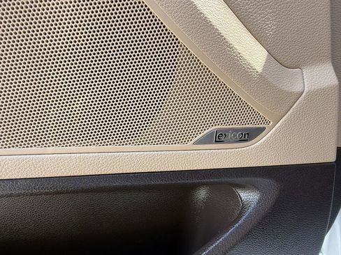 Used 2015 Hyundai Genesis 3.8 w/ Option Group 03 image 22