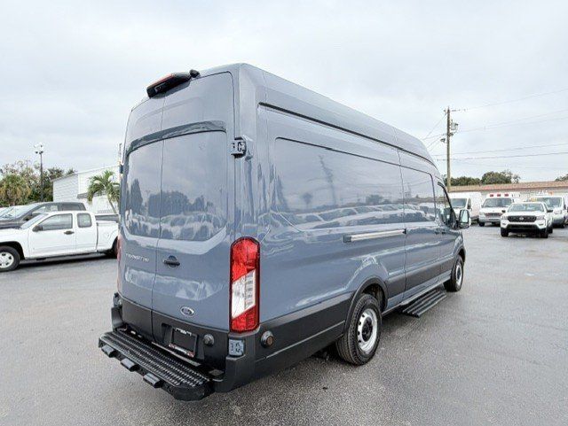Used 2020 Ford Transit 250 148 High Roof Extended RWD image 6