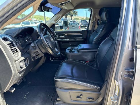 Used 2020 RAM 2500 Laramie AWD/4WD image 9