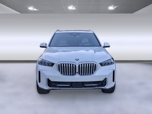Used 2026 BMW X5 xDrive40i w/ Executive Package AWD/4WD image 5
