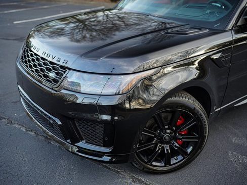 Used 2020 Land Rover Range Rover Sport HST image 3