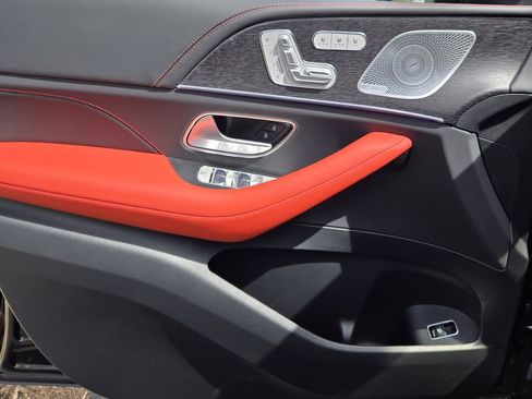 New 2026 Mercedes-Benz GLE 53 AMG 4MATIC Coupe image 10