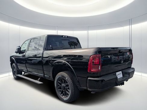 New 2026 RAM 2500 Limited AWD/4WD image 6