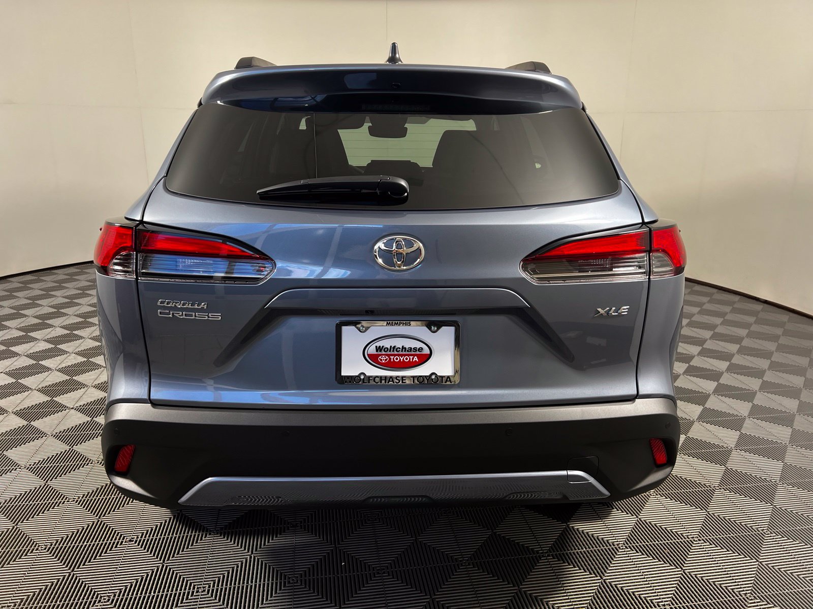 Used 2026 Toyota Corolla Cross XLE AWD/4WD image 6