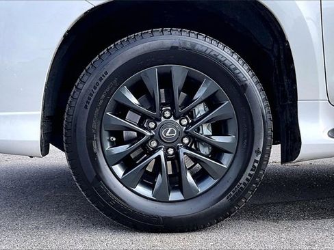 Used 2022 Lexus GX 460 Premium image 35