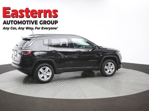 Used 2022 Jeep Compass Latitude w/ Convenience Group AWD/4WD image 43