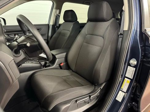Used 2025 Honda CR-V LX image 12