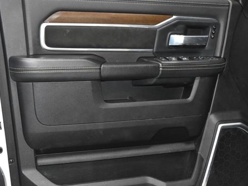 Used 2024 RAM 2500 Laramie image 4