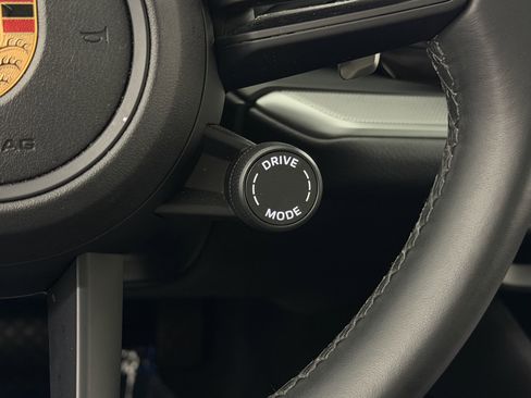 Certified 2024 Porsche Cayenne image 49