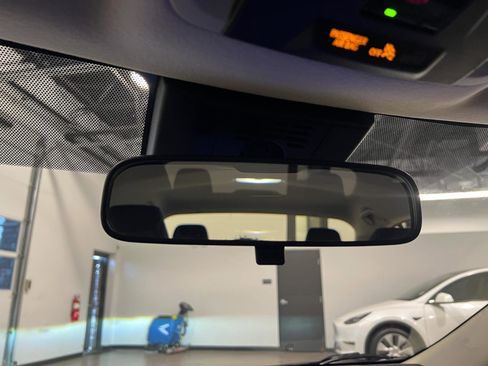 Used 2023 Toyota Corolla LE image 22