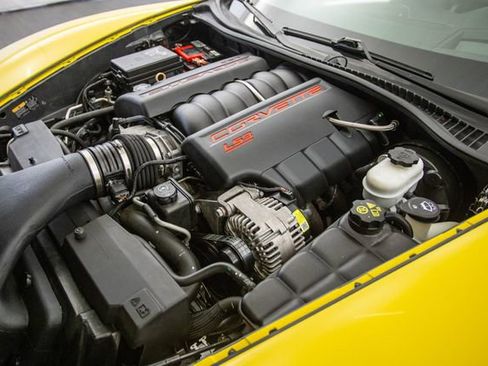 Used 2012 Chevrolet Corvette Grand Sport w/ 3LT Preferred Equipment Group image 40