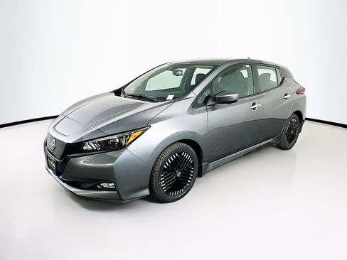 Used 2024 Nissan Leaf SV Plus image 3