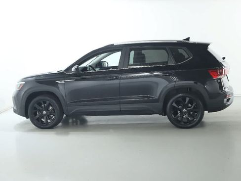 Used 2023 Volkswagen Taos SE FWD image 40