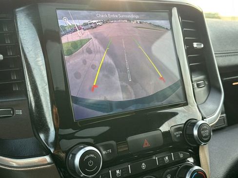 Used 2019 RAM 1500 Laramie RWD image 25