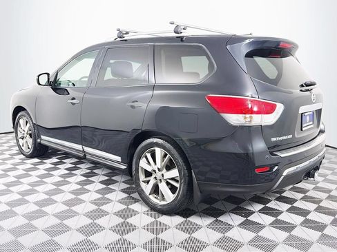 Used 2015 Nissan Pathfinder Platinum w/ Family Entertainment Package AWD/4WD image 8
