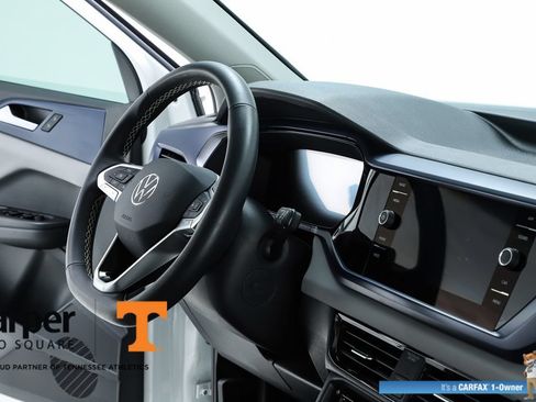 Used 2023 Volkswagen Taos SE w/ Panoramic Sunroof Package FWD image 72