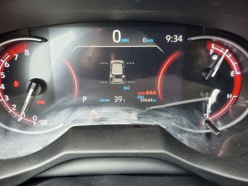 Used 2024 Toyota RAV4 LE image 22