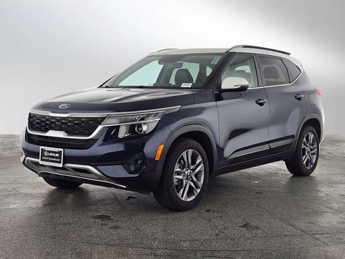 Used 2021 Kia Seltos S image 7