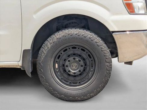Used 2019 Nissan NV 3500 SL RWD image 19