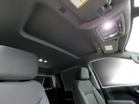 Used 2022 GMC Sierra 2500 Pro w/ Convenience Package image 23