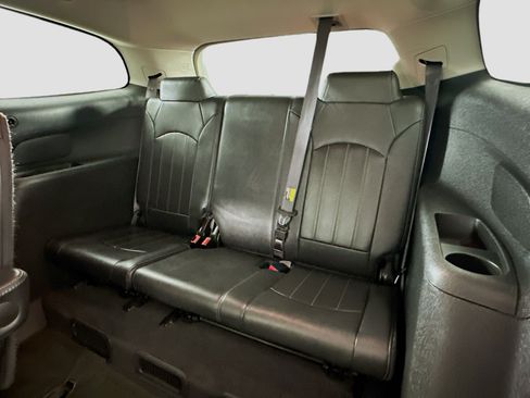 Used 2015 Buick Enclave Leather FWD image 28