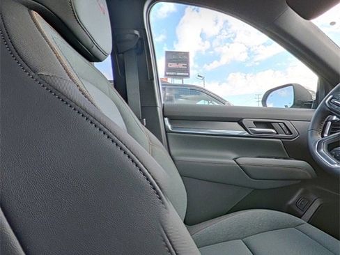 New 2026 GMC Terrain AT4 w/ LPO, Floor Liner Package image 28