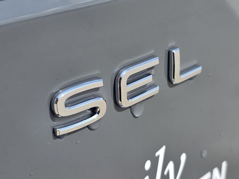 New 2026 Volkswagen Atlas SEL Premium R-Line AWD/4WD image 8