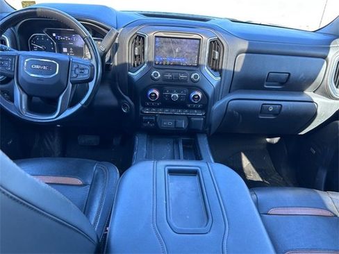 Used 2020 GMC Sierra 1500 AT4 w/ AT4 Premium Package image 9
