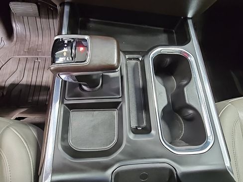 Used 2023 GMC Sierra 1500 SLT w/ SLT Premium Package image 21