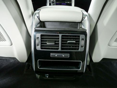 Used 2016 Land Rover Range Rover Sport Supercharged AWD/4WD image 19
