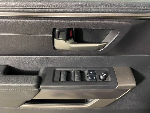 Used 2022 Toyota Tundra SR5 w/ SR5 Convenience Package image 21