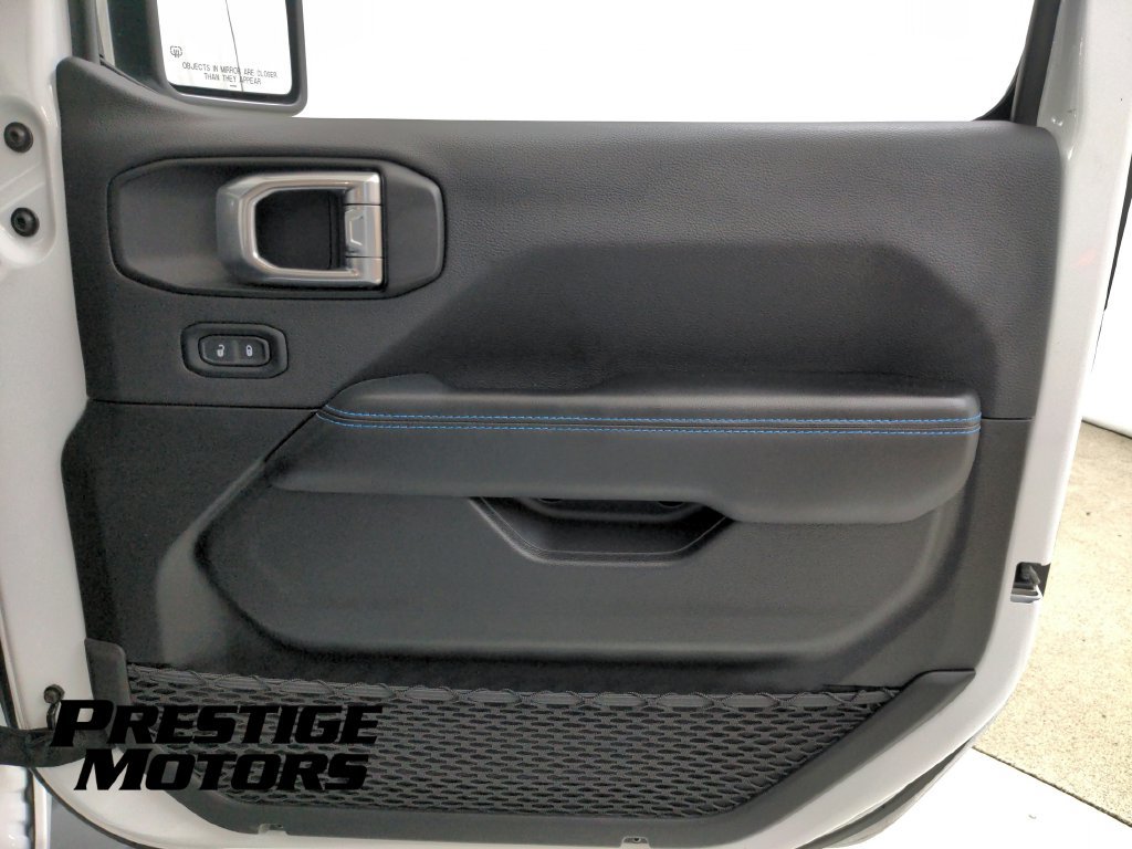 Used 2024 Jeep Wrangler High Altitude AWD/4WD image 27
