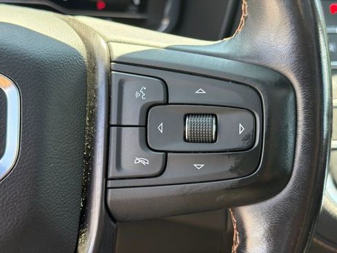 Used 2023 GMC Yukon XL AT4 w/ Technology Package AWD/4WD image 26