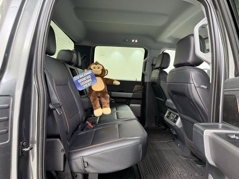 Used 2026 Ford F250 Lariat w/ Black Appearance Package image 31