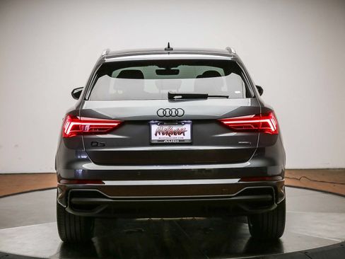 Certified 2025 Audi Q3 2.0T Premium Plus w/ Premium Plus Package AWD/4WD image 6